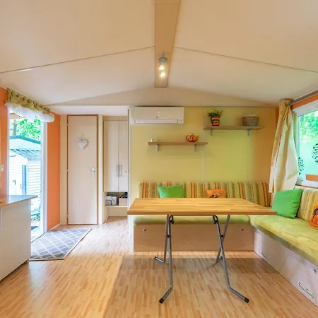 Mobilhome Mh 184 Hébergement de vacances *